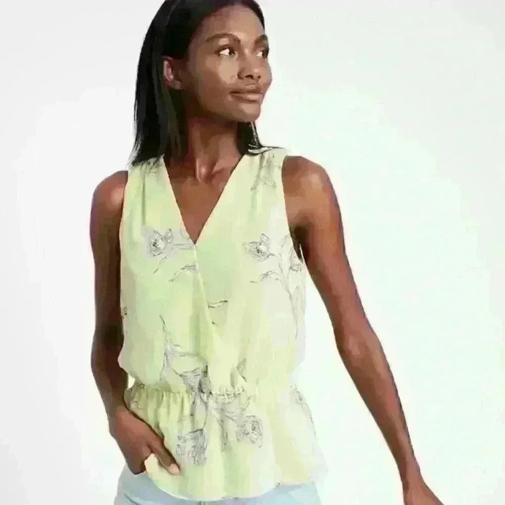NWT: Banana Republic V Neck Peplum Sleeveless Blouse